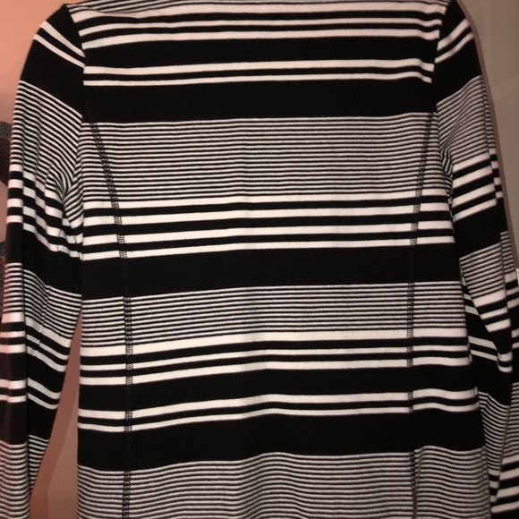NEW T by Talbots MIXED STRIPE TERRY PULLOVER SMALL PERFECT - Picture 5 of 7